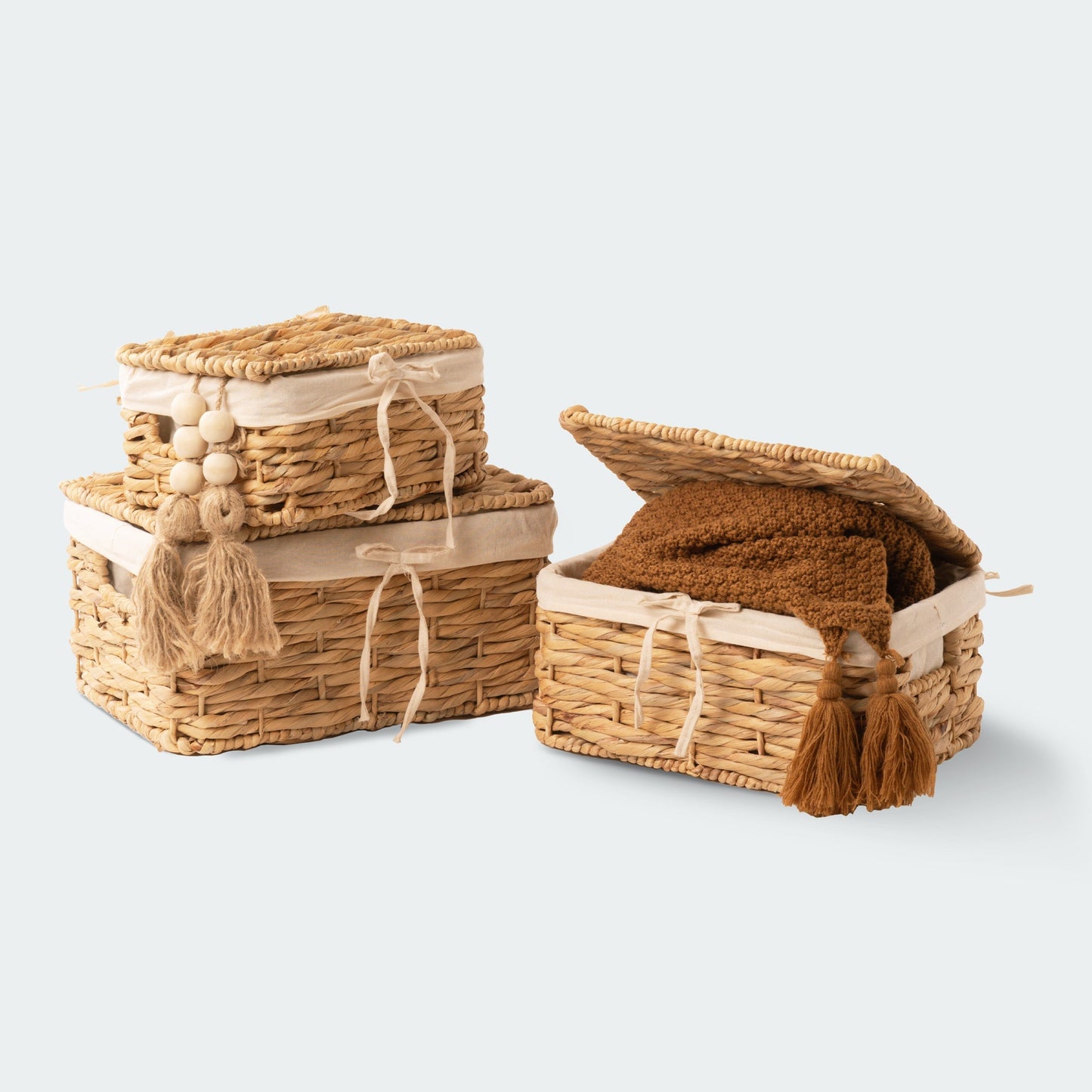 Nesting Rectangular Woven Baskets with Lid and Linen Lining, Set of 3